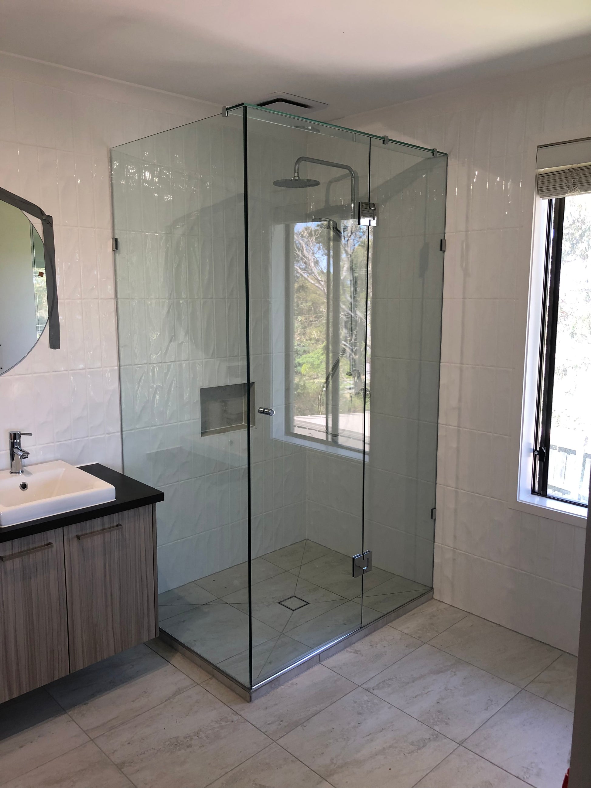 10mm Frameless Shower Glass Corner 2100mm - TipTop Showers