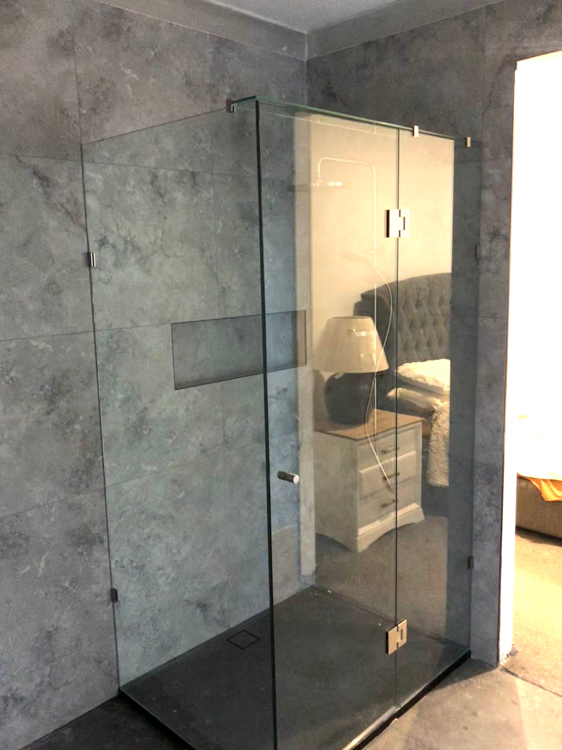 10mm Frameless Shower Glass Corner 2100mm - TipTop Showers